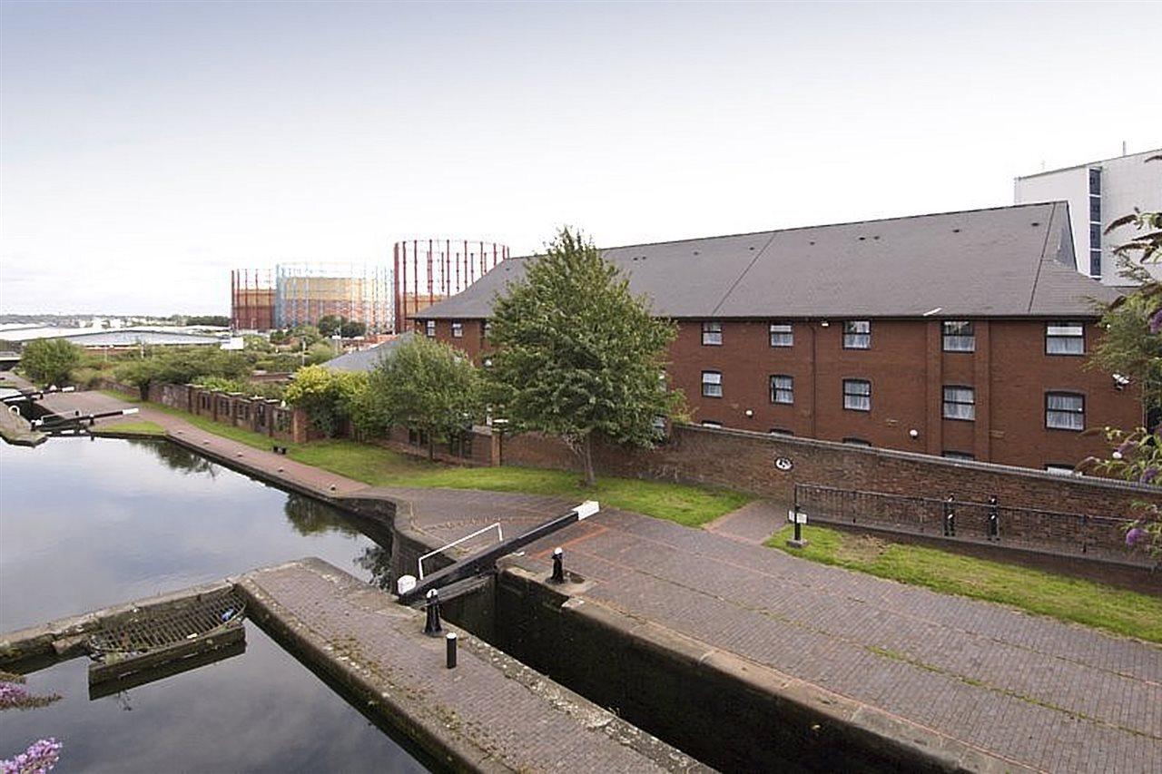 Premier Inn Birmingham City - Aston Eksteriør billede