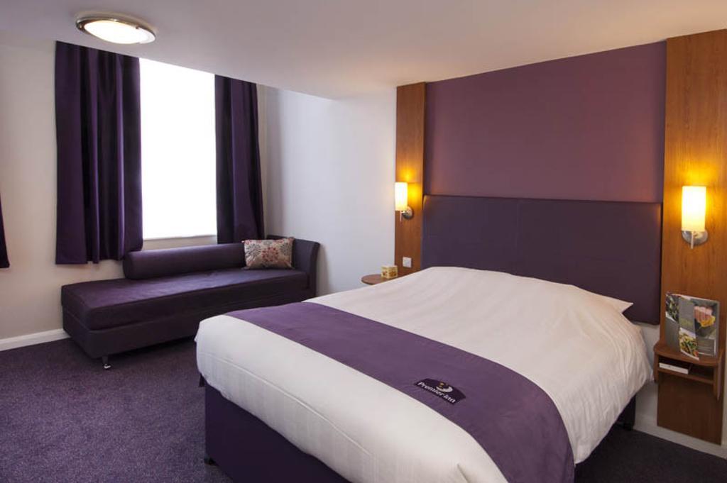 Premier Inn Birmingham City - Aston Eksteriør billede