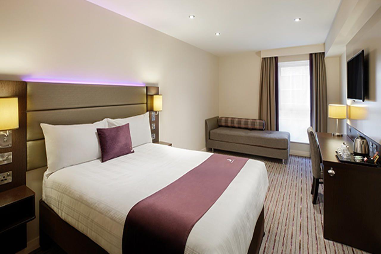 Premier Inn Birmingham City - Aston Eksteriør billede