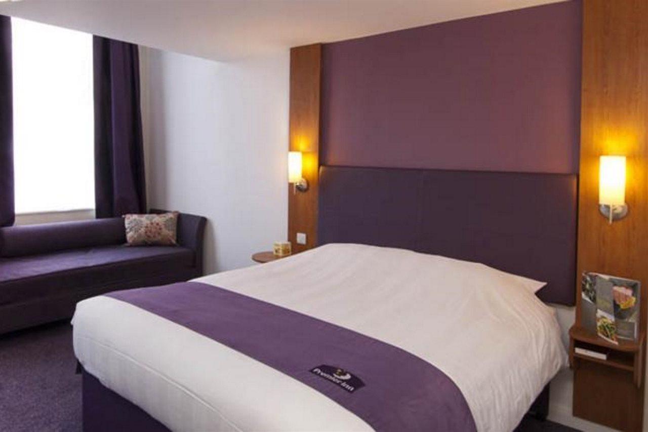 Premier Inn Birmingham City - Aston Eksteriør billede